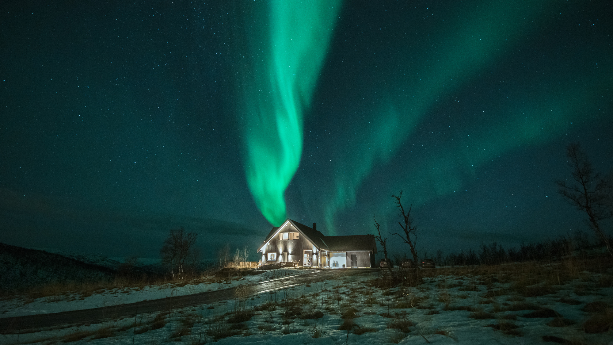Norway Reimagined: Immersive Winter and Summer Journeys Beyond the
